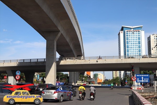 Gọi xe sân bay nội bài quận tây hồ